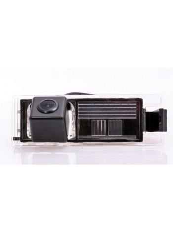 Штатная камера заднего вида Fighter CS-CCD + FM-02 (Hyundai)